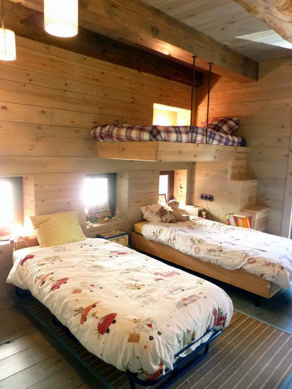 Villa La Borda Del Zarrastiecho à Sallent de Gállego Chambre photo